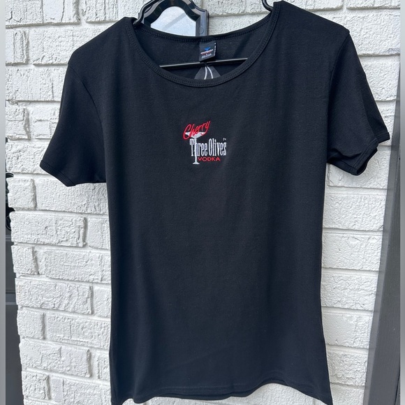 Vintage Black Cherry Three Olives Vodka Short Sleeve T-Shirt - Picture 1 of 6